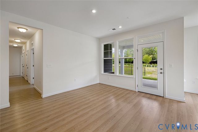 3735 Maze Runner Dr, Midlothian, VA 23112