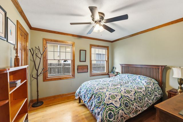 29 W Goebel Drive, Lombard, IL 60148