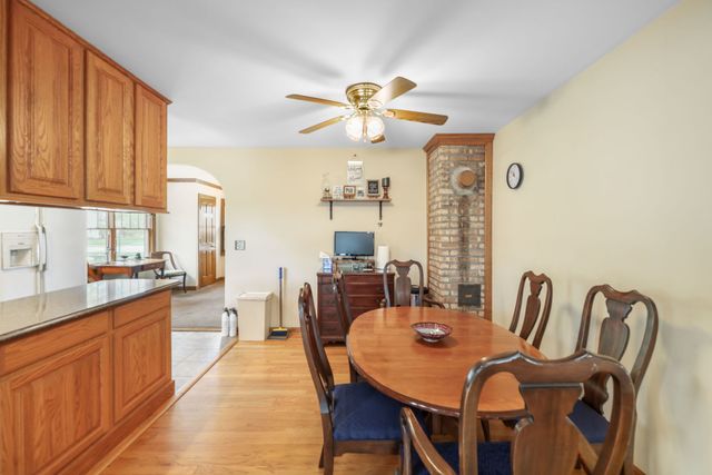 29 W Goebel Drive, Lombard, IL 60148