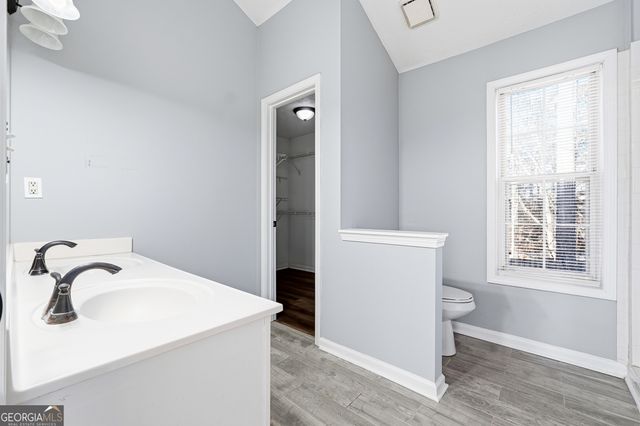 760 Jackson Bank Place NW, Lilburn, GA 30047