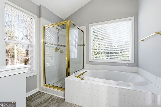 760 Jackson Bank Place NW, Lilburn, GA 30047