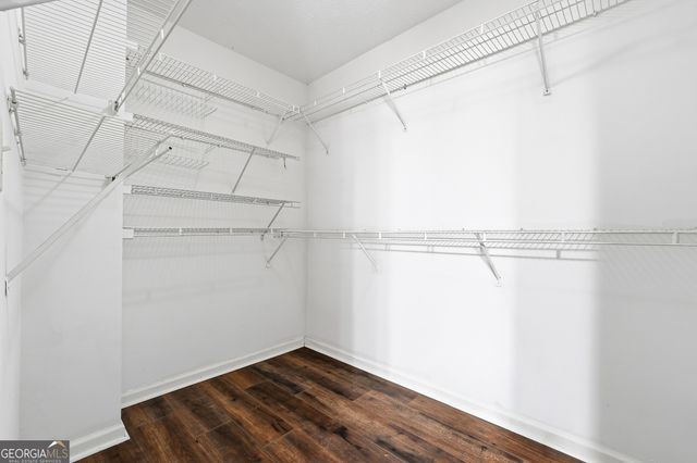 760 Jackson Bank Place NW, Lilburn, GA 30047