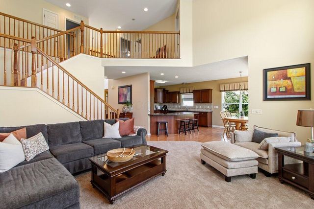 4222 Hunters Bend, Powell, OH 43065