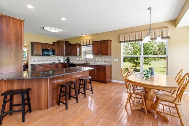 4222 Hunters Bend, Powell, OH 43065