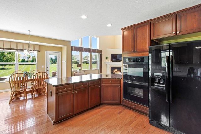 4222 Hunters Bend, Powell, OH 43065