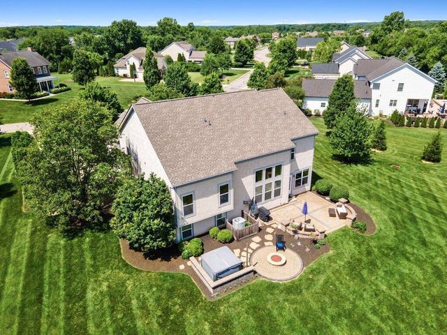 4222 Hunters Bend, Powell, OH 43065