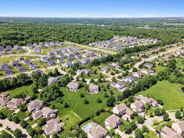 4222 Hunters Bend, Powell, OH 43065