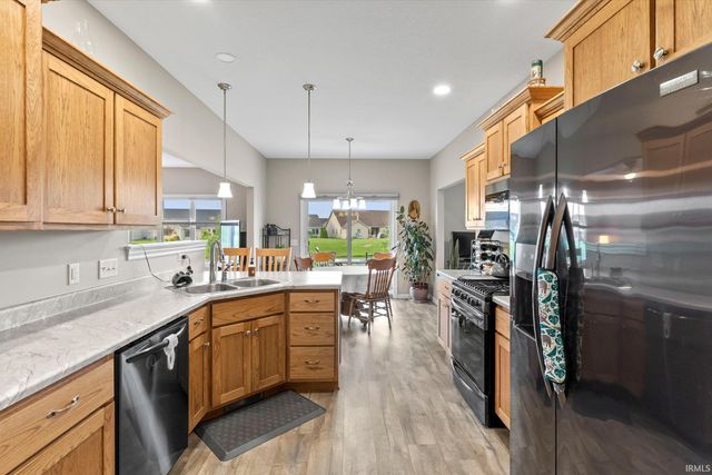 13517 Slate Ridge Court, Fort Wayne, IN 46814