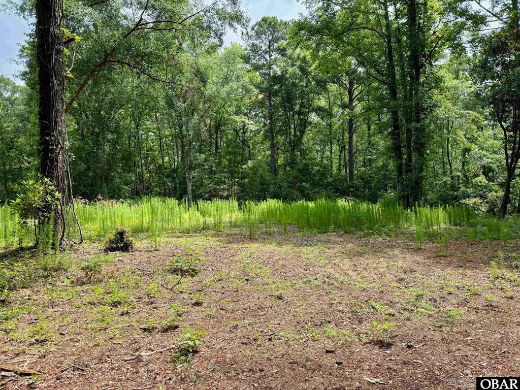 Image 2 of property listing at 5031 Hornbeam Road Lot 3, Kitty Hawk, NC 27949