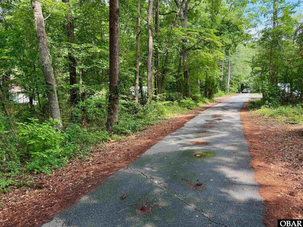 Image 6 of property listing at 5031 Hornbeam Road Lot 3, Kitty Hawk, NC 27949