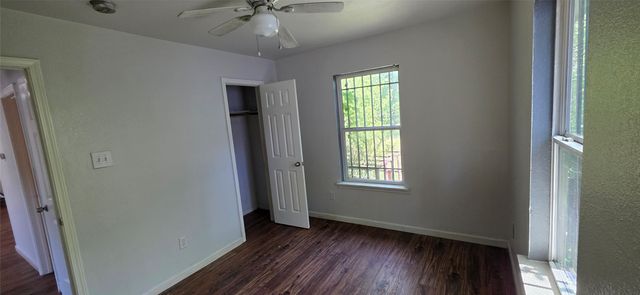 3222 Sunnyvale Street, Dallas, TX 75216