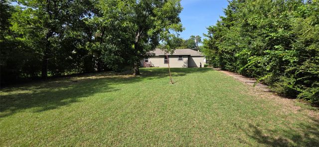 3222 Sunnyvale Street, Dallas, TX 75216