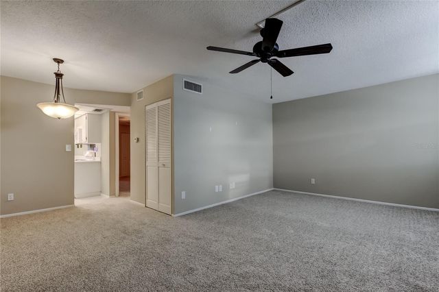 4890 BAY STREET NE 231, St Petersburg, FL 33703