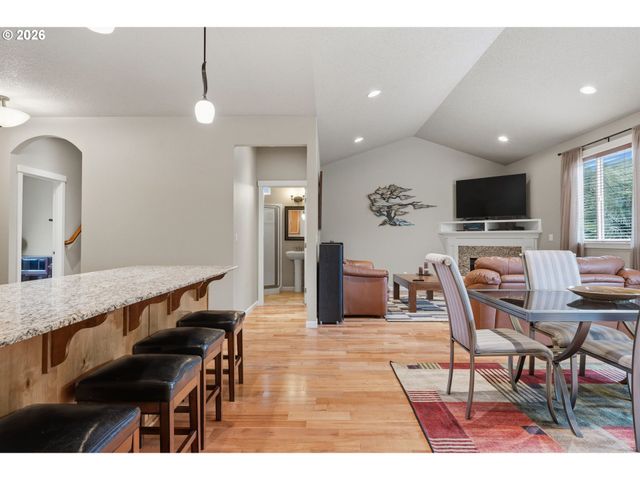 1403 Ne 128TH Cir, Vancouver, WA 98685