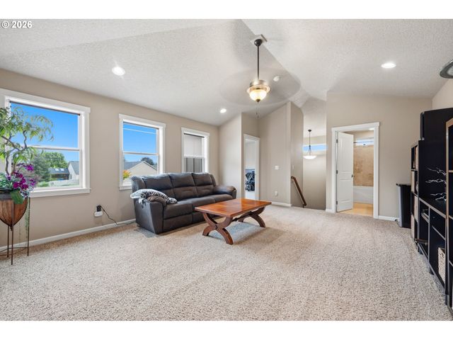 1403 Ne 128TH Cir, Vancouver, WA 98685
