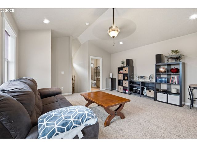 1403 Ne 128TH Cir, Vancouver, WA 98685