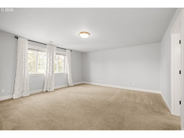 3304 N IRVINE Dr, Cornelius, OR 97124