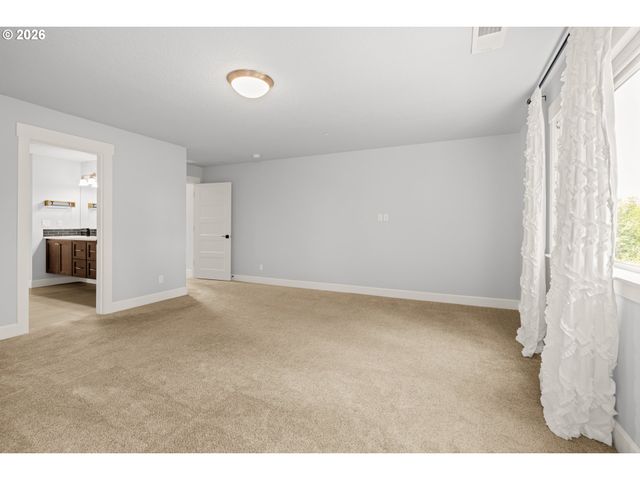 3304 N IRVINE Dr, Cornelius, OR 97124