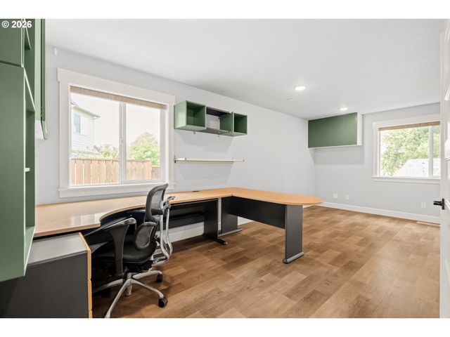 3304 N IRVINE Dr, Cornelius, OR 97124