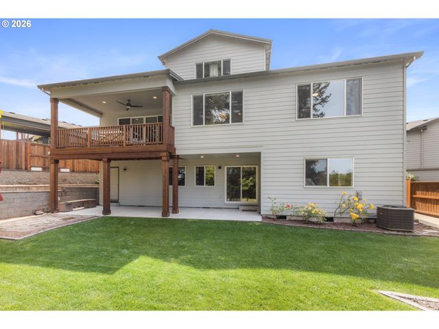 3304 N IRVINE Dr, Cornelius, OR 97124