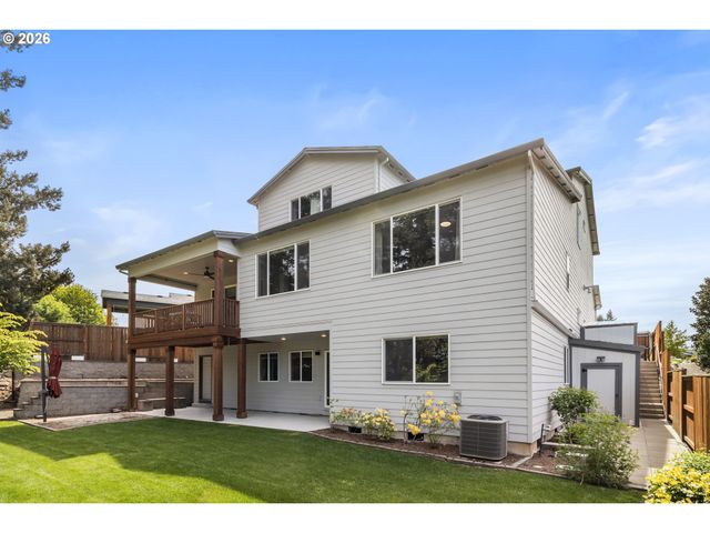 3304 N IRVINE Dr, Cornelius, OR 97124