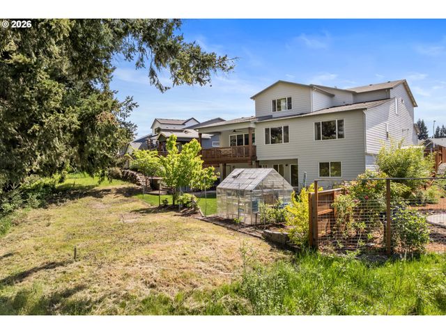 3304 N IRVINE Dr, Cornelius, OR 97124