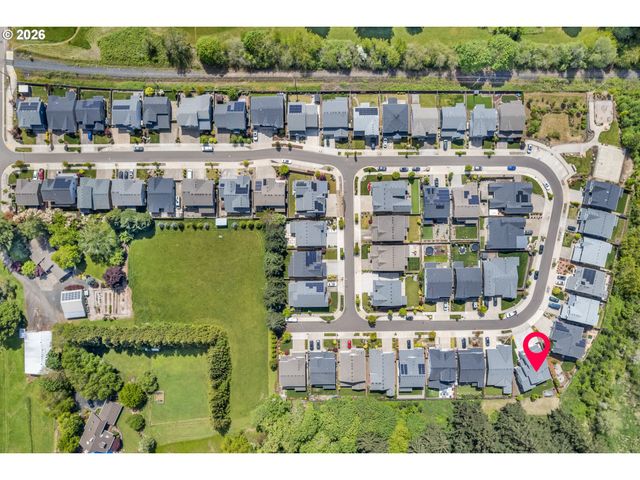 3304 N IRVINE Dr, Cornelius, OR 97124
