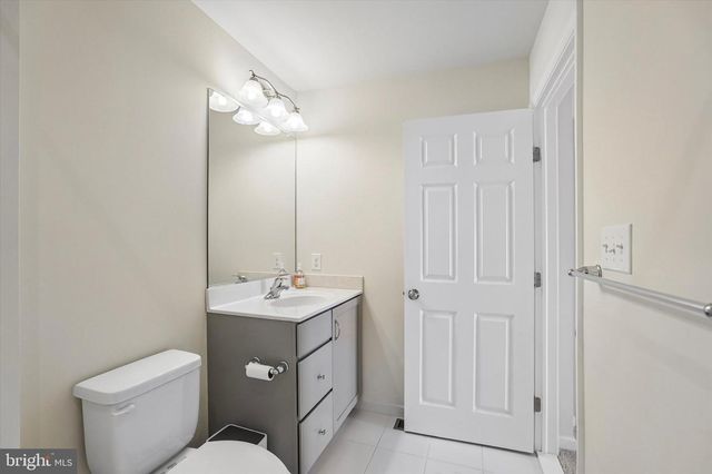 23 TREYBURN DR, Paoli, PA 19301