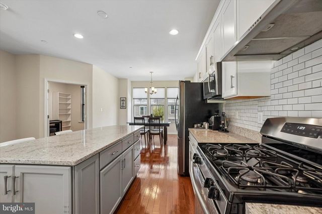 23 TREYBURN DR, Paoli, PA 19301