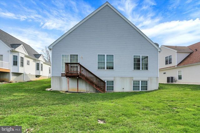 1808 KURTZ ML ML, Lancaster, PA 17601