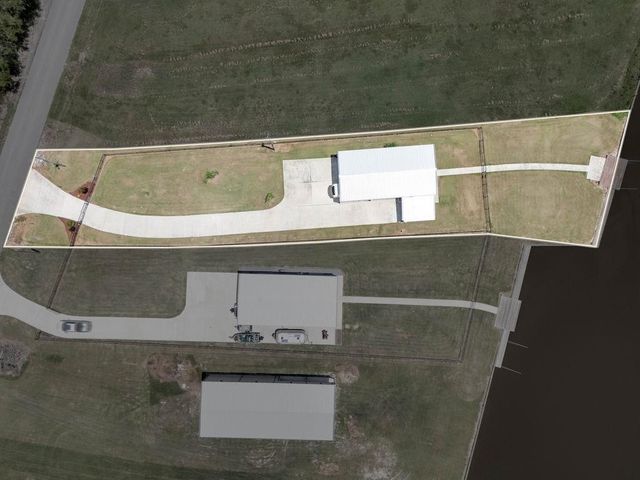 1721 Dr. Beatrous Road, Theriot, LA 70397