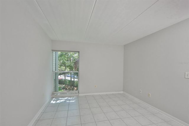 3325 BAYSHORE BOULEVARD E34, Tampa, FL 33629