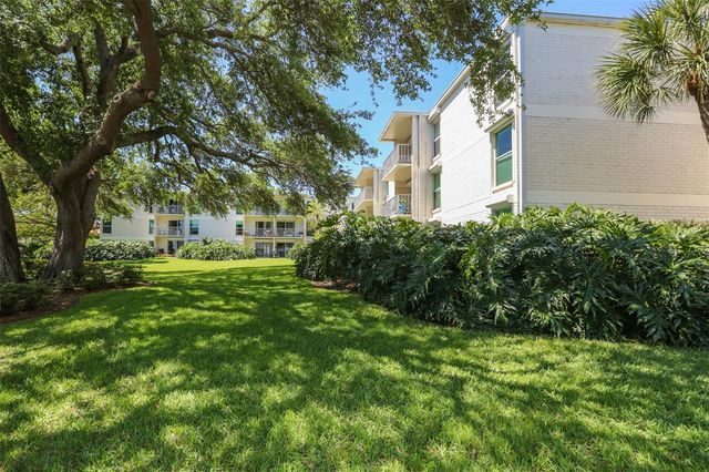 3325 BAYSHORE BOULEVARD E34, Tampa, FL 33629