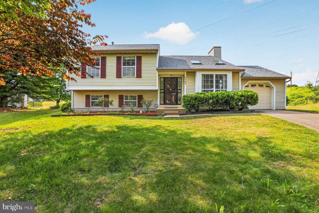 Image 1 of property listing at 1103 FALCONETT CT, Upper Marlboro, MD 20774