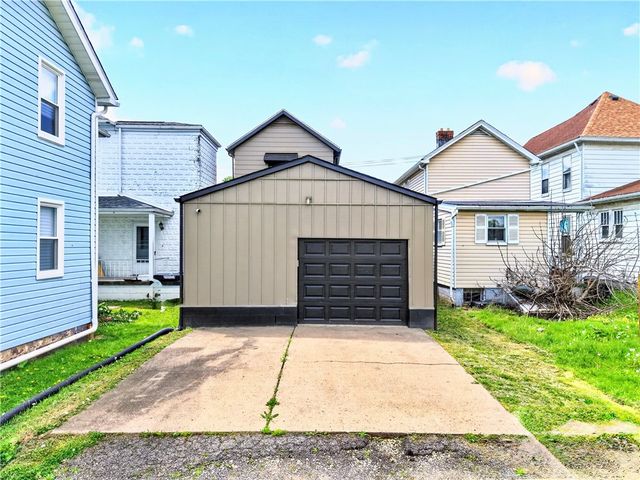 109 Third Avenue, Monongahela, PA 15063