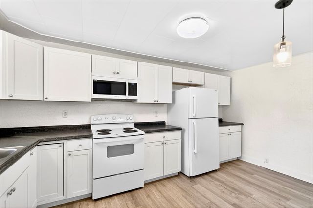 109 Third Avenue, Monongahela, PA 15063