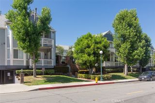 182 W Lemon B, Monrovia, CA 91016