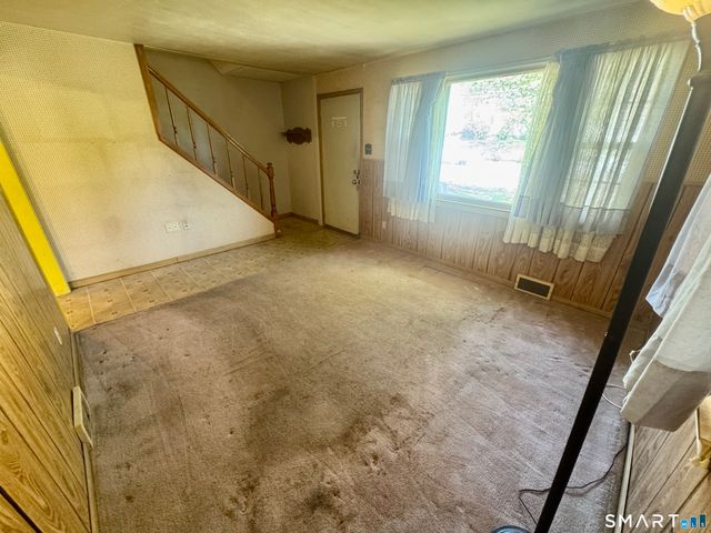 186 Alexander Road, New Britain, CT 06053