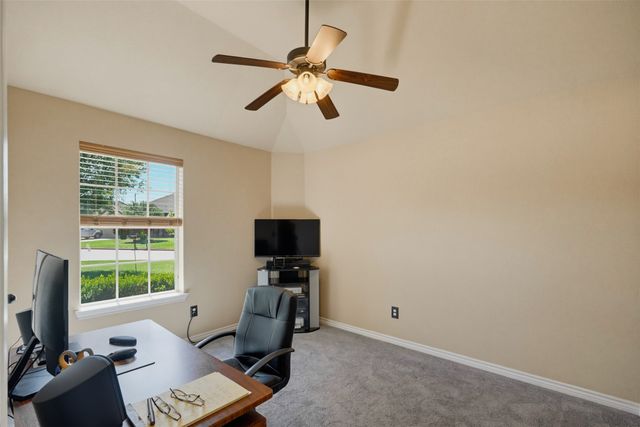 1221 Eagle Lake Drive, Azle, TX 76020