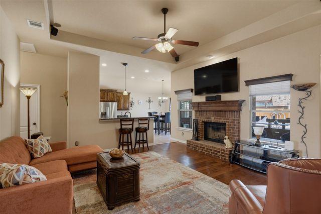 1221 Eagle Lake Drive, Azle, TX 76020