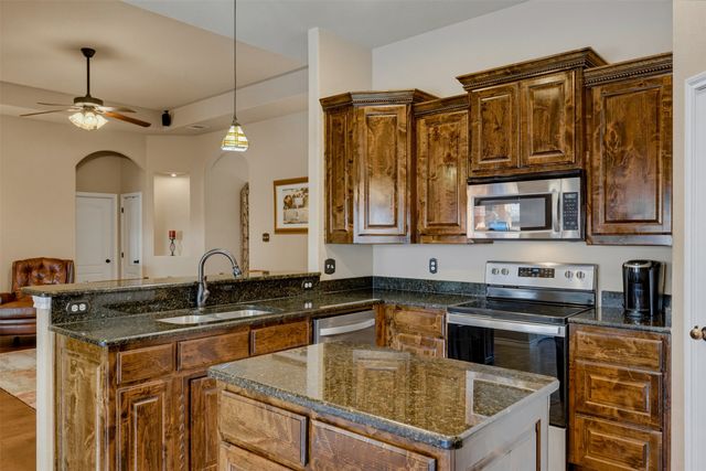 1221 Eagle Lake Drive, Azle, TX 76020