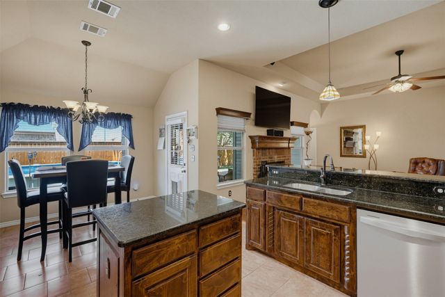 1221 Eagle Lake Drive, Azle, TX 76020