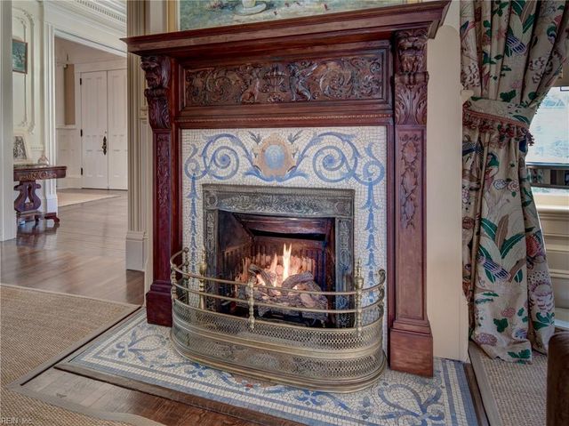 345 S Church ST, Smithfield, VA 23430