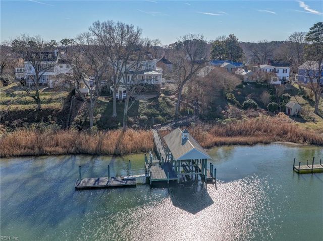 345 S Church ST, Smithfield, VA 23430