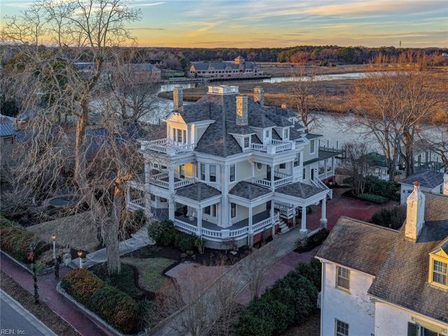 345 S Church ST, Smithfield, VA 23430