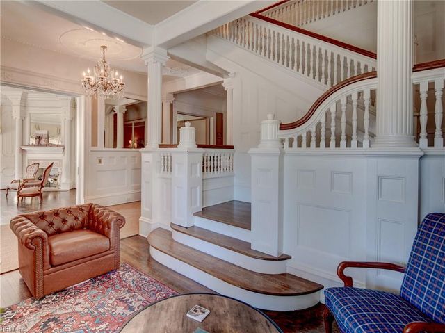 345 S Church ST, Smithfield, VA 23430