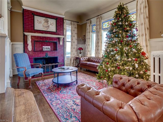 345 S Church ST, Smithfield, VA 23430