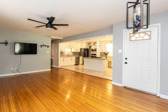 4 Tomahawk Road, Little Rock, AR 72205