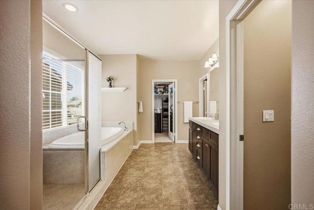 32293 Copper Crest Lane, Temecula, CA 92592