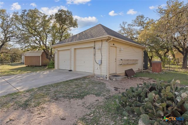 375 Branch Creek Trail, Liberty Hill, TX 78642